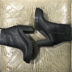 Dr Martens black leather ankle boots